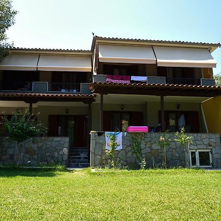 Anna Pousi Studios & Apartment Ormos Panagias Exteriör bild
